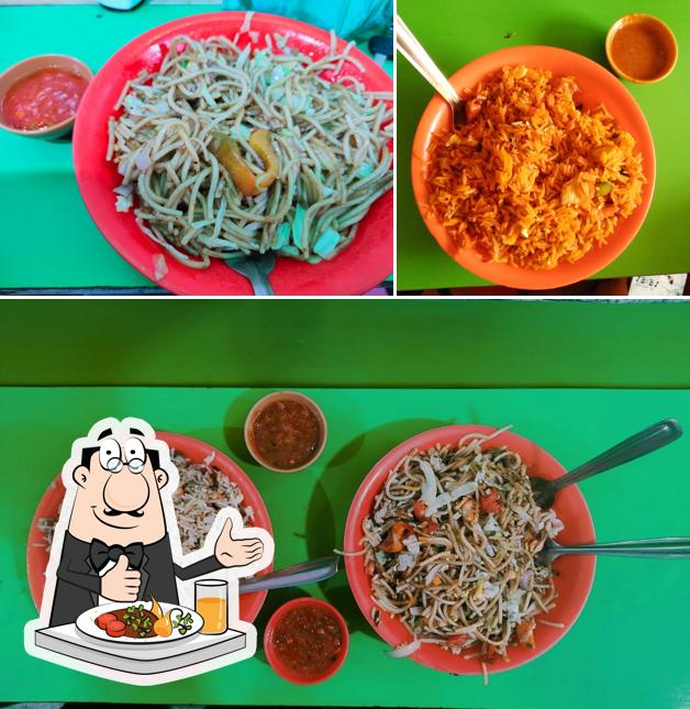 Meals at Chinese Station