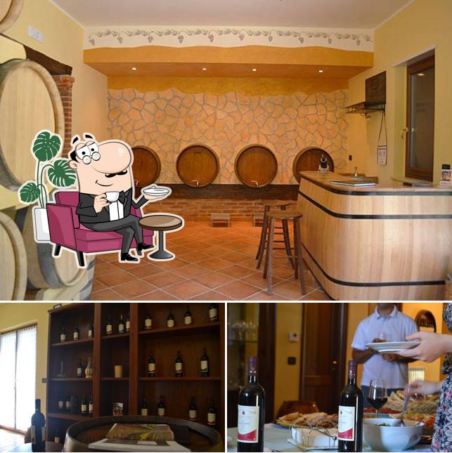 Vérifiez l’image indiquant la intérieur et vin concernant Azienda Vitivinicola Casalnuovo Del Duca