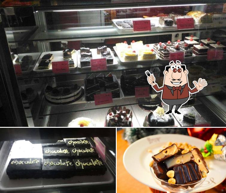 Food at FLURYS Banjara Hills