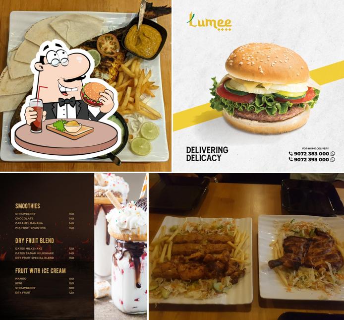 Get a burger at LUMEE_The Sign of Taste