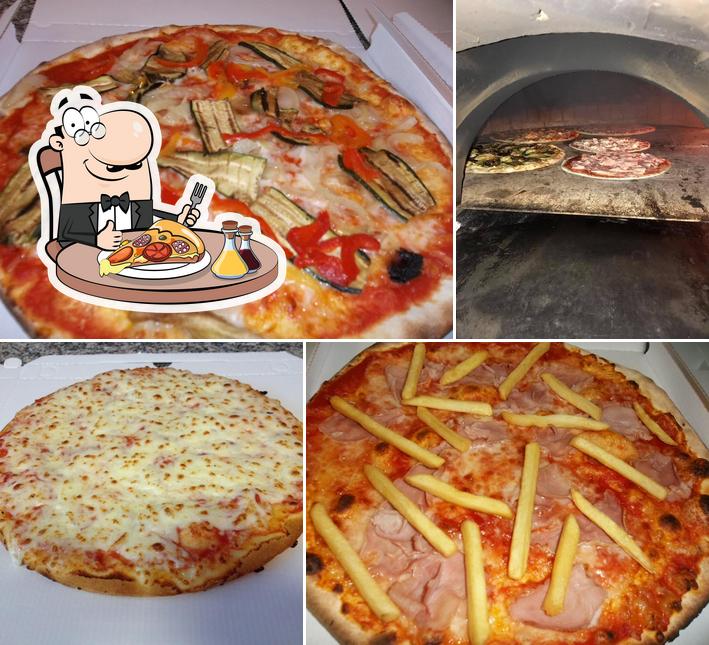 Ordina una pizza a Pizzeria il forno