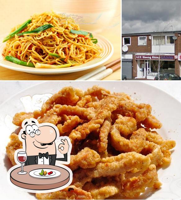 HOONG SHING Chinese Takeaway, 152 St Albans Ave in AshtonunderLyne
