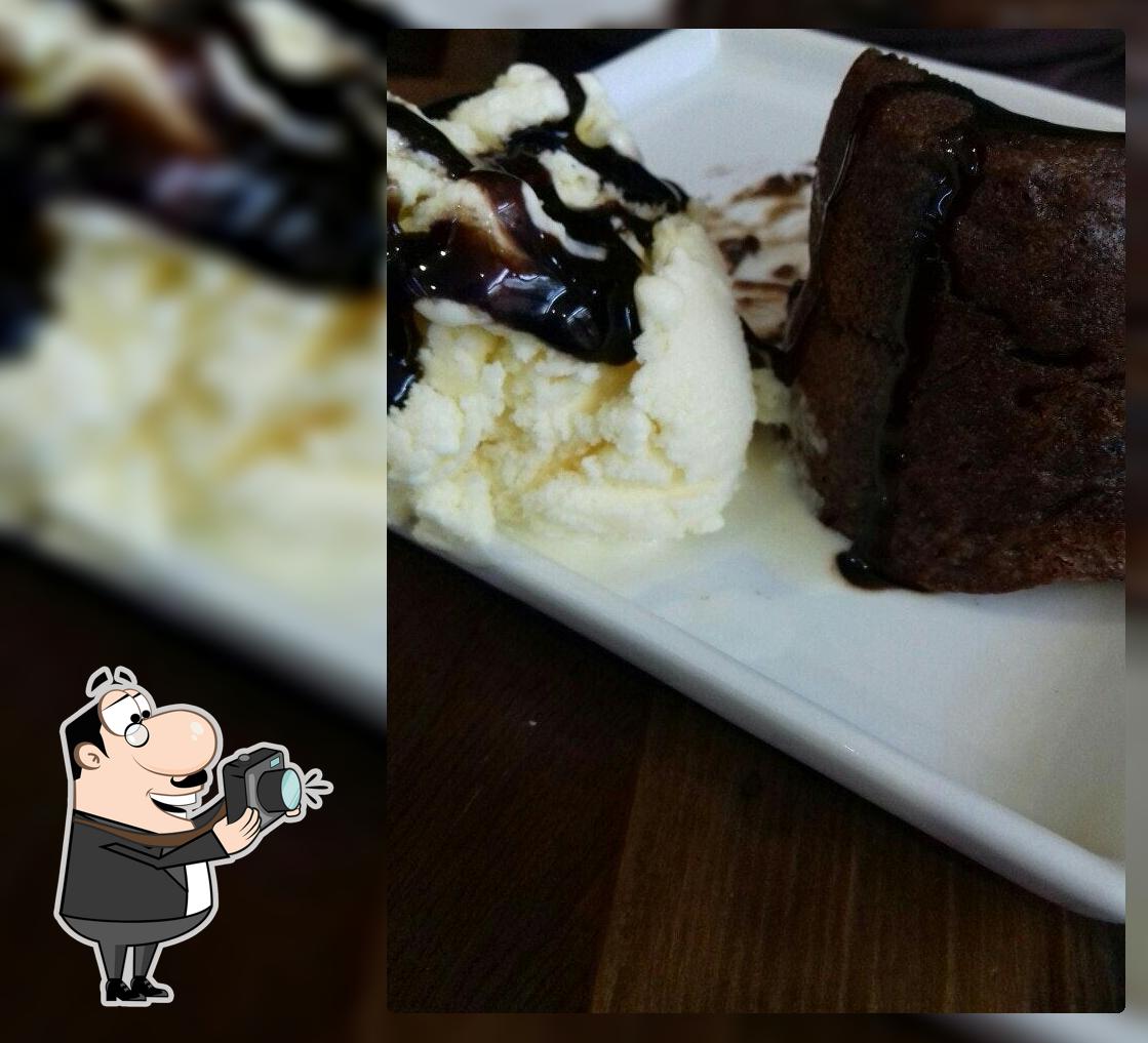 Cafe Brocker