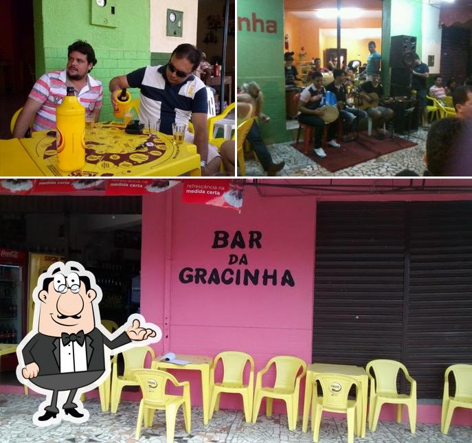 O interior do Bar e Mercearia da Gracinha