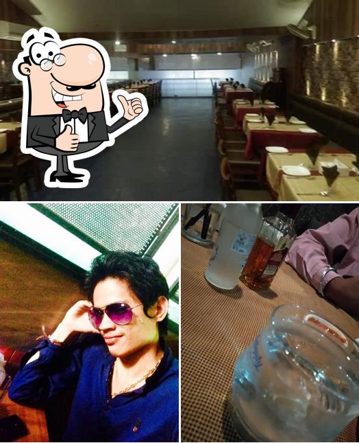 Here's a picture of Garden View Family Dining Bar