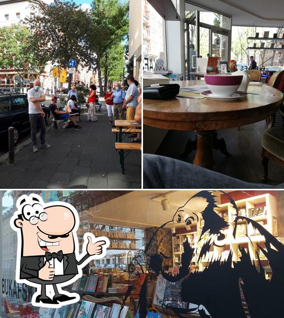 Взгляните на изображение кафе "Bukafski Buchhandlung & Café"