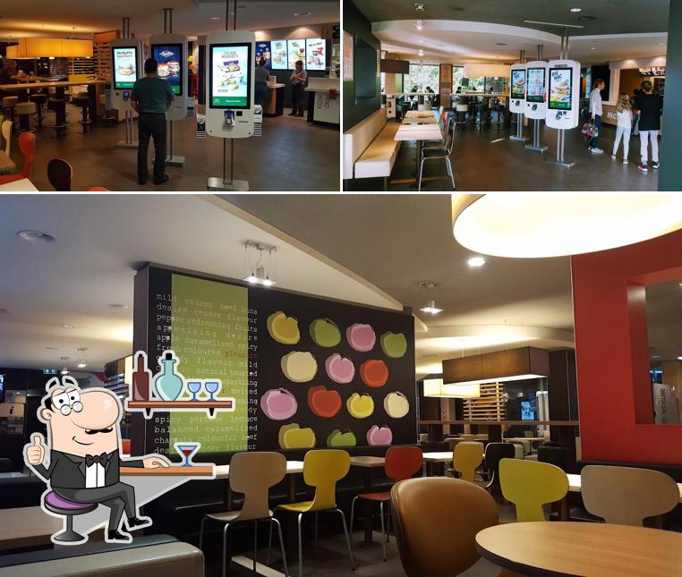 Dai un'occhiata agli interni di McDonald’s