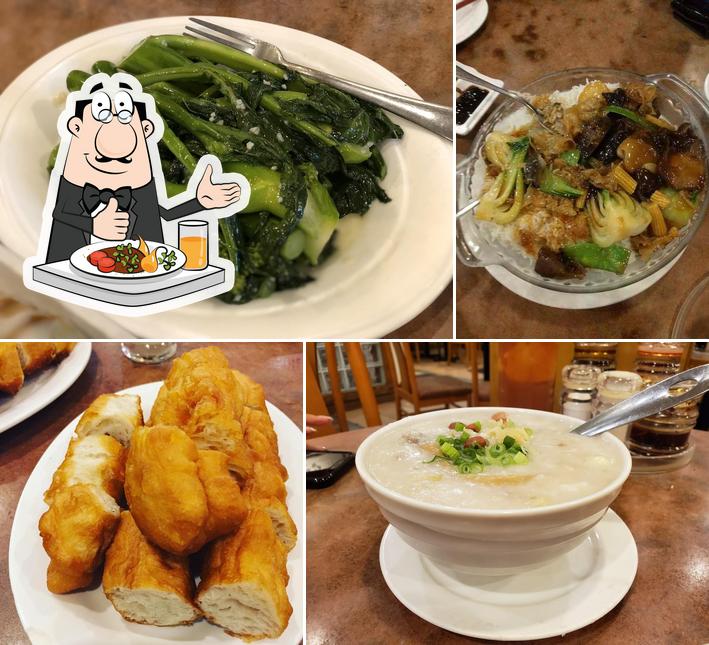 Congee Noodle House in Vancouver Restaurant menu and reviews