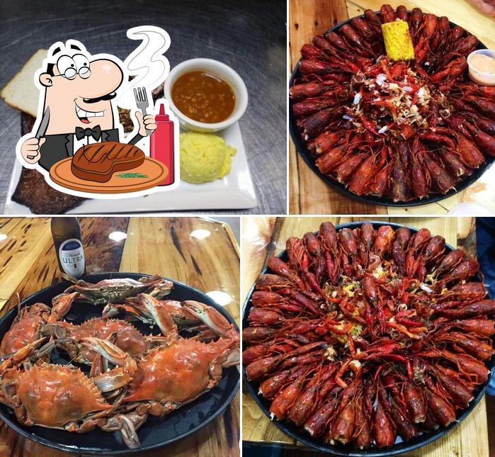 Cajun Claws Seafood Boilers in Rayne Restaurant menu and reviews
