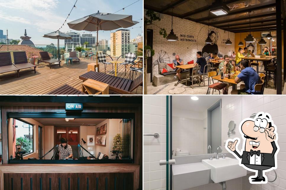 O interior do Selina Lapa Rio de Janeiro & Coworking