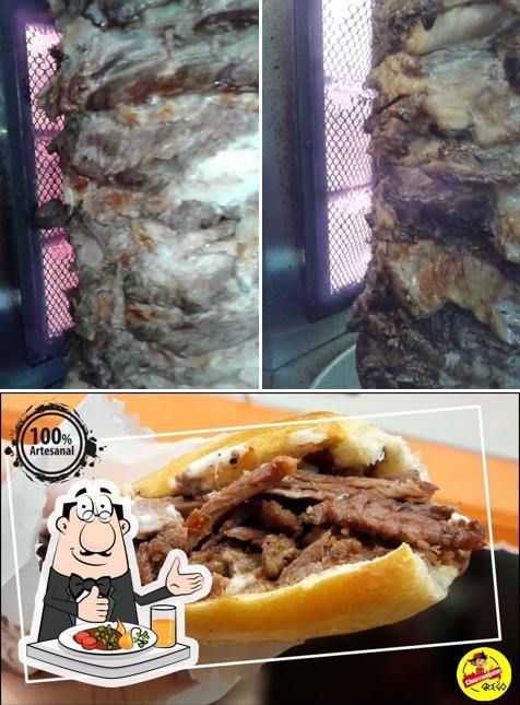 Platos en Churrasquim Grego