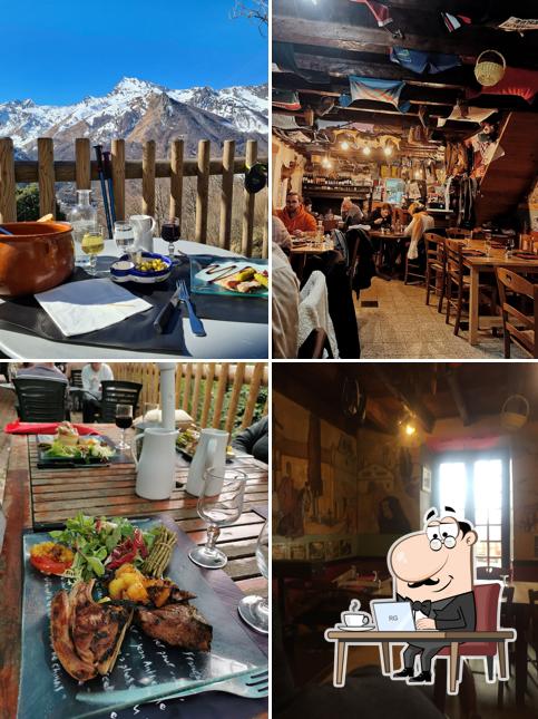 Installez-vous à l'une des tables de Chalet de La Reine Hortense Col de Riou Cauterets