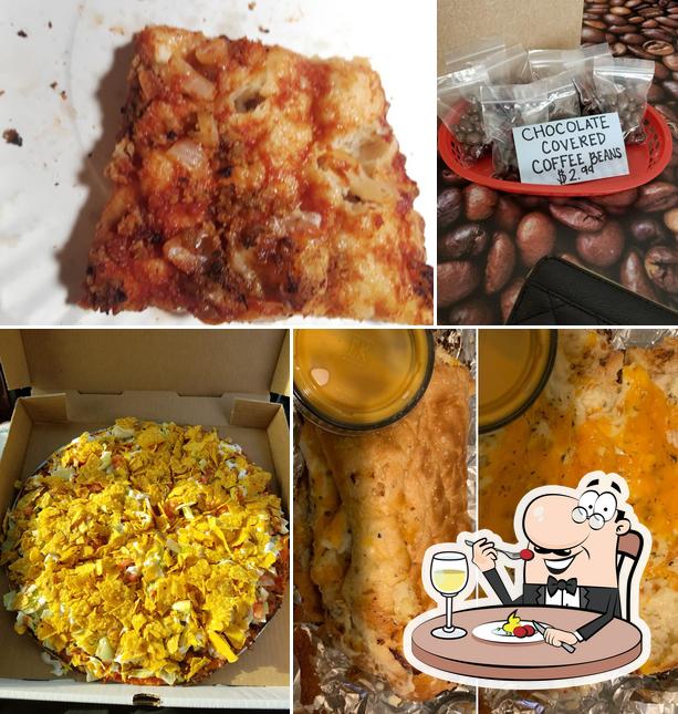 Best chicagostyle pizza in Indianapolis restaurants, summer 2024