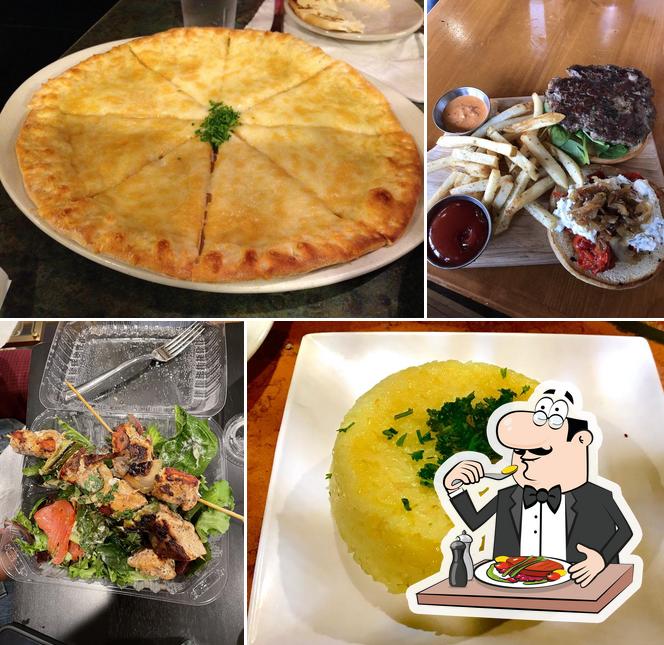 Platos en Nicholas Restaurant Lebanese and Mediterranean Cuisine