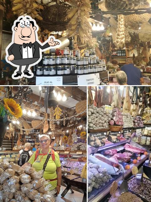 Siediti a un tavolo di Norcineria Ansuini Mastro Peppe