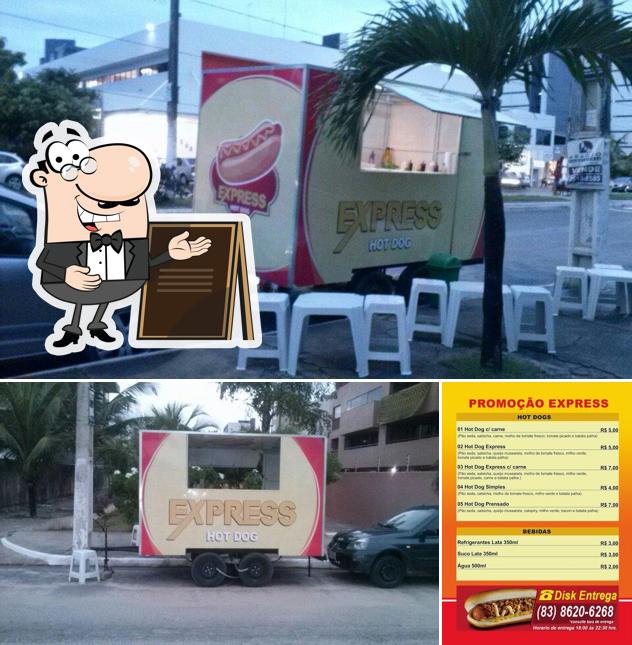 A foto da exterior e comida no Express Hot Dog