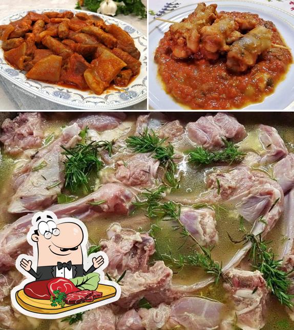 Отведайте блюда из мяса в "3 Polli allo Spiedo"