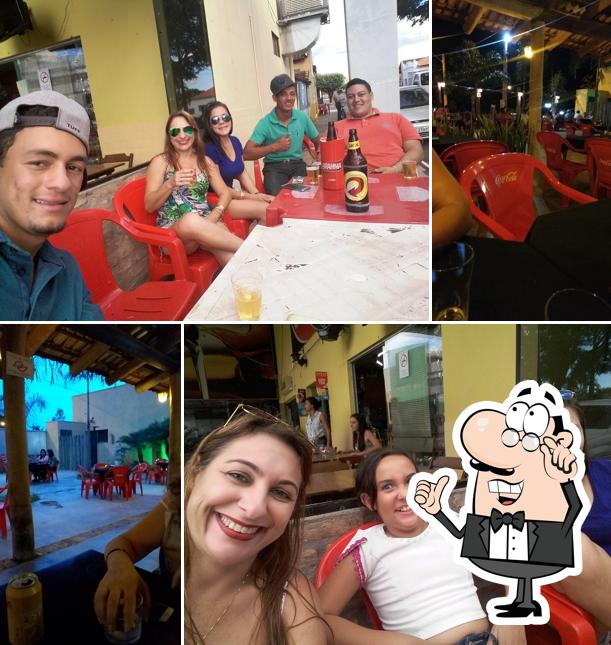 Esquinão Pizzaria e Petiscaria