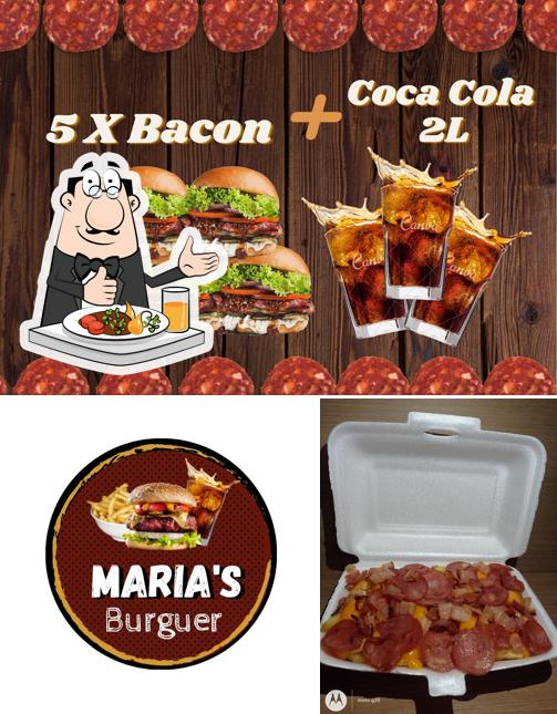 Comida em Maria'S Burguer e Açaí