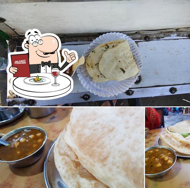 Delhi Ke Famous Chole Kulche Jaipur Restaurant Reviews
