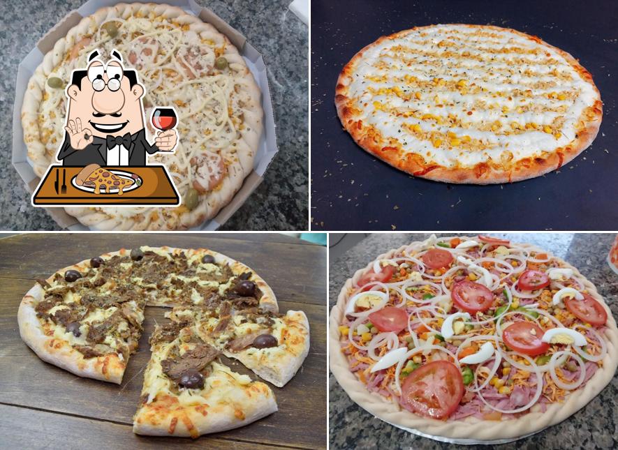 Peça diversos estilos de pizza