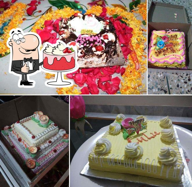 Look at the pic of CAKE BAZAR