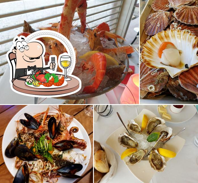 Try out seafood at Les Viviers du Pilon