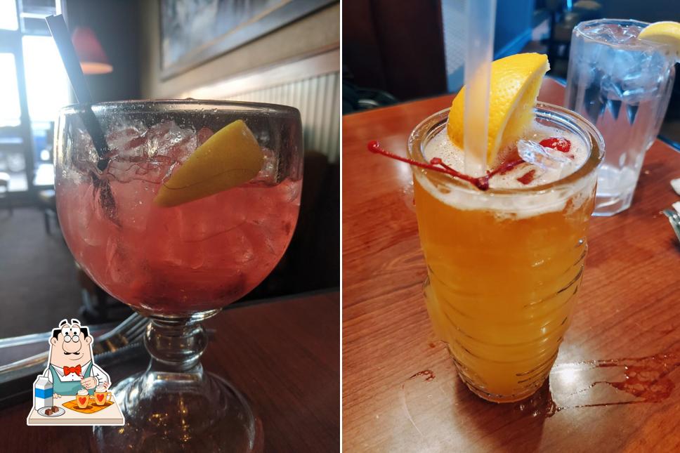 Enjoy a beverage at Ruby Tuesday