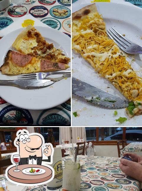 Caneri Pizzas e Massas restaurante, Jaraguá do Sul, R. Cel. Procópio ...