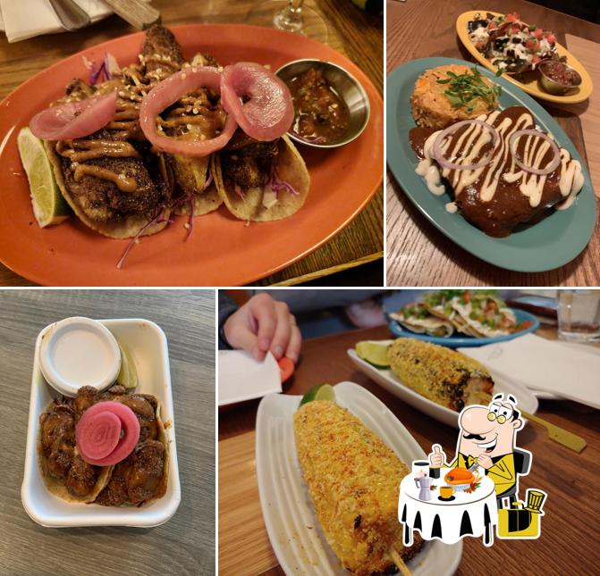Food at Jajaja Mexicana
