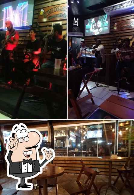 Veja imagens do interior do Pachecos Beer