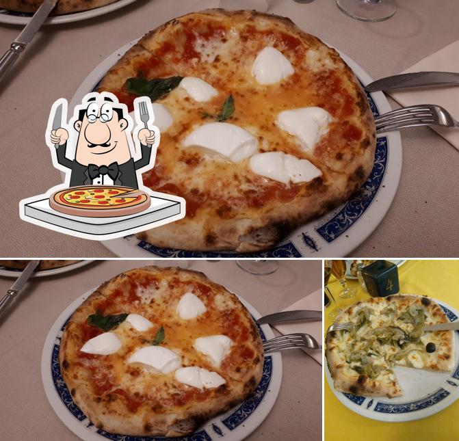 Scegli una pizza a Luna Pizzeria Ristorante