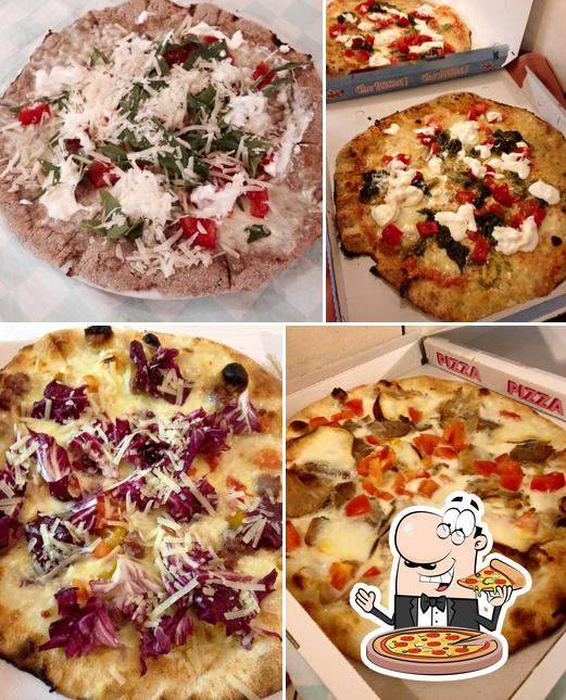 Commandez des pizzas à PIZZERIA- PUCCERIA C'É PIZZA PER TE