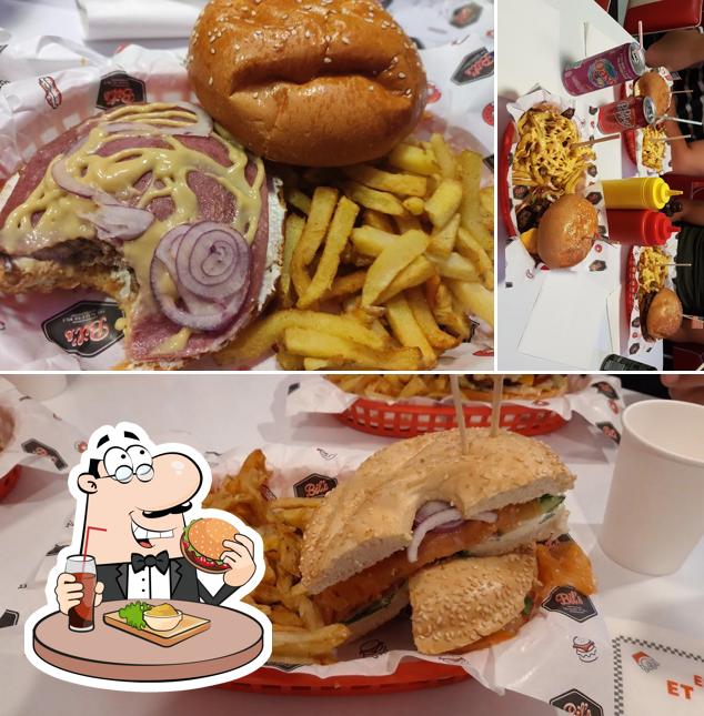Essayez un hamburger à Bil's Diner