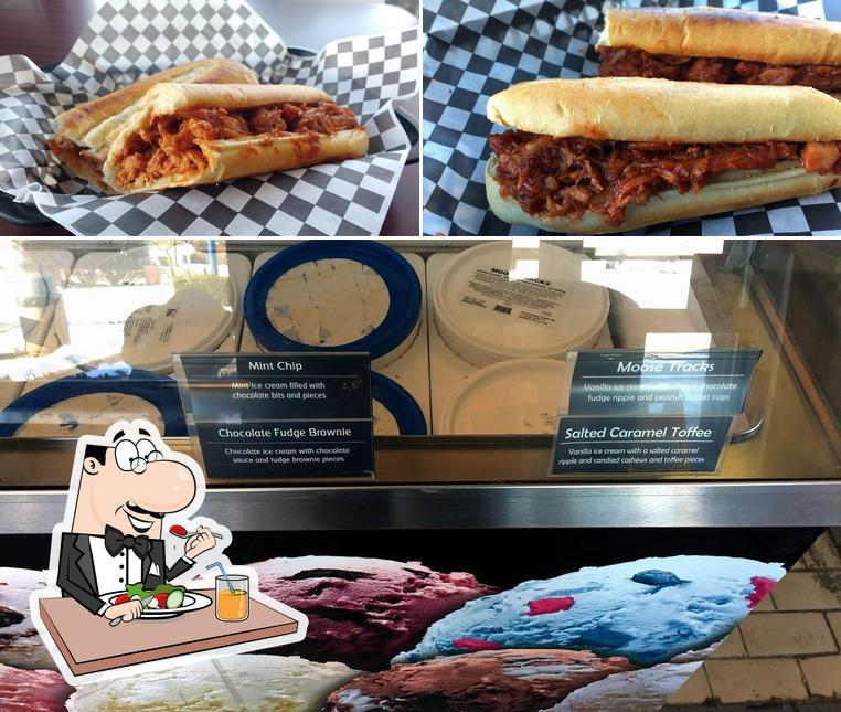 Sissio's Pizza in Corunna Restaurant menu and reviews