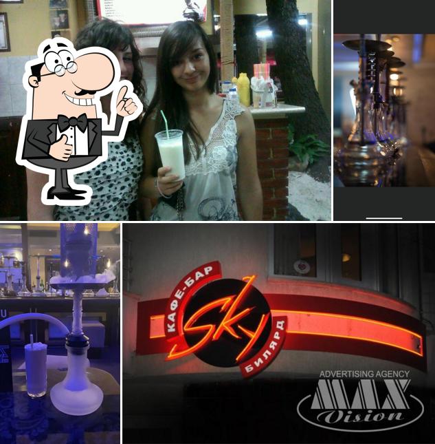 Mire esta foto de Sky Bar