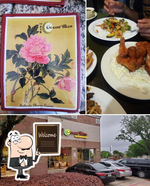Crescent Moon in Plano Restaurant menu and reviews