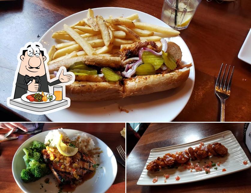 Barrett's Waterfront in Fall River Restaurant menu and reviews