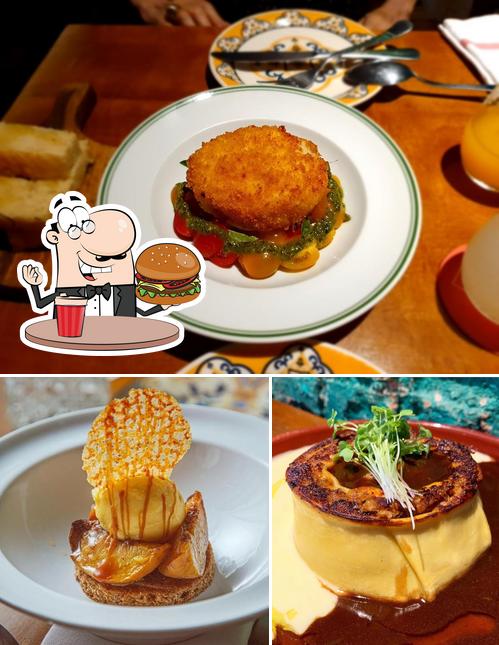 Experimente um hambúrguer no Gioia Piano Bar & Restaurante