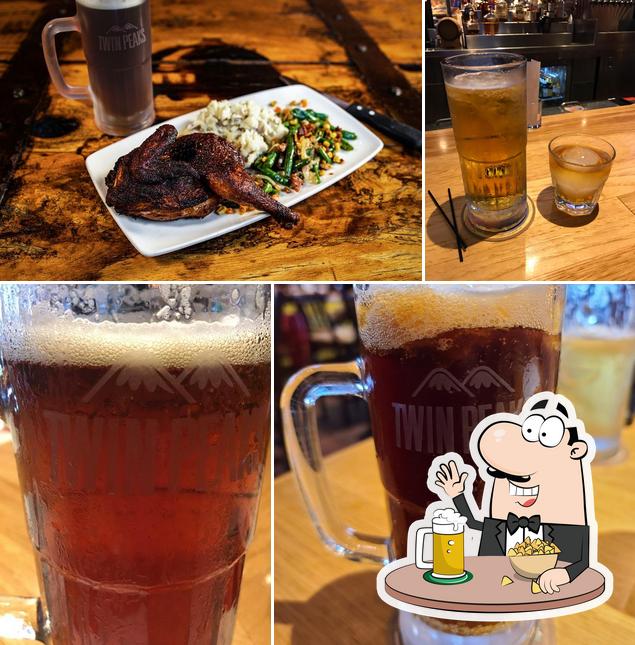 Twin Peaks in Corpus Christi Restaurant menu and reviews