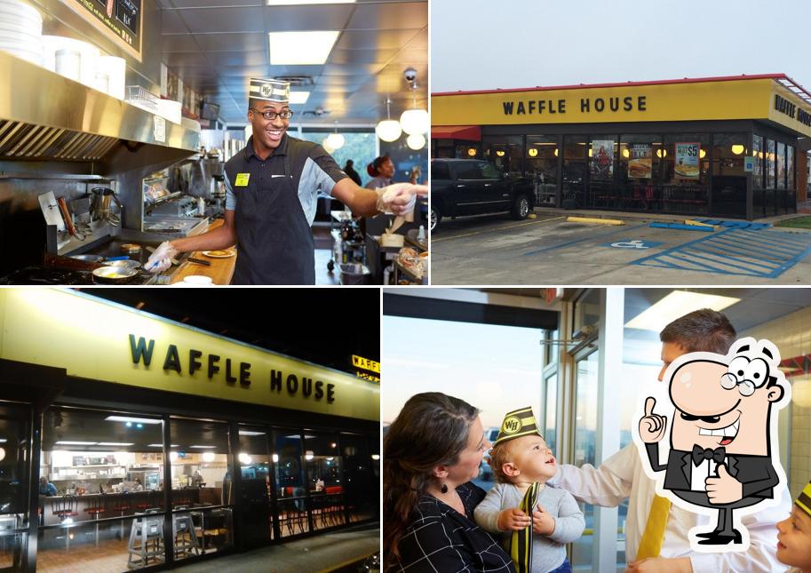 Waffle House, 100 Jackson Ct in Lumberton Restaurant menu and reviews