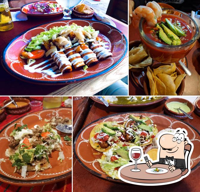 Pos Bueno Mexican Restaurant Bar in Brampton Restaurant menu and reviews