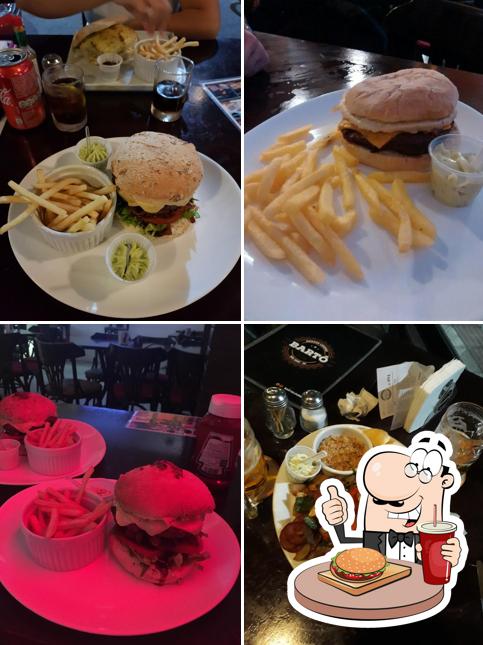 Hambúrguer em Bartô Burger Lounge