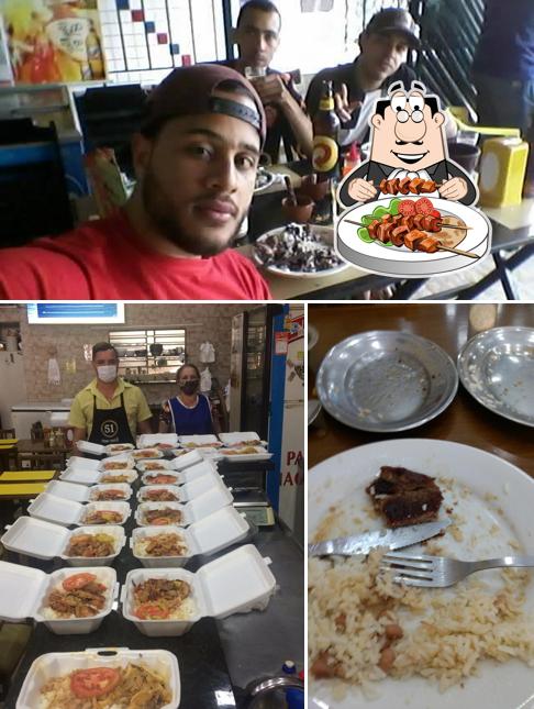 A ilustração da comida e balcão de bar no Point Do Marquinhos