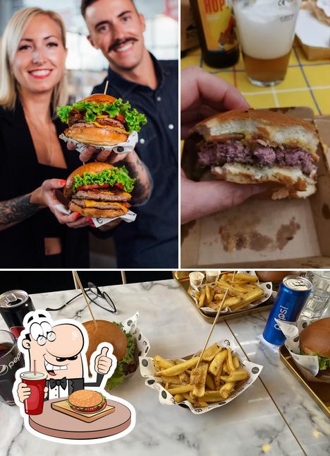 Prova un hamburger a Bonelli Burgers - Bologna Mazzini