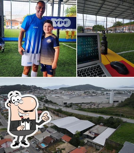 O exterior do Arena e Escolinha Bate Bola