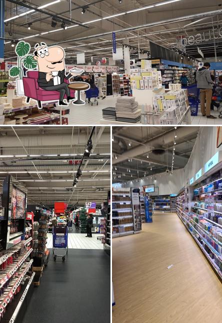 L'intérieur de Carrefour Flins Sur Seine