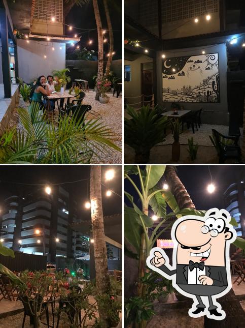 A foto do Sarau Pizza Bar’s exterior e interior