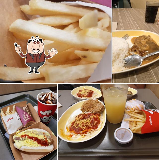 Food at Jollibee