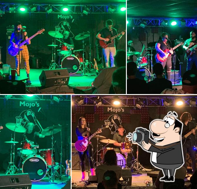 Mojo's BoneYard Sports Bar & Grille in Evansville Restaurant menu and